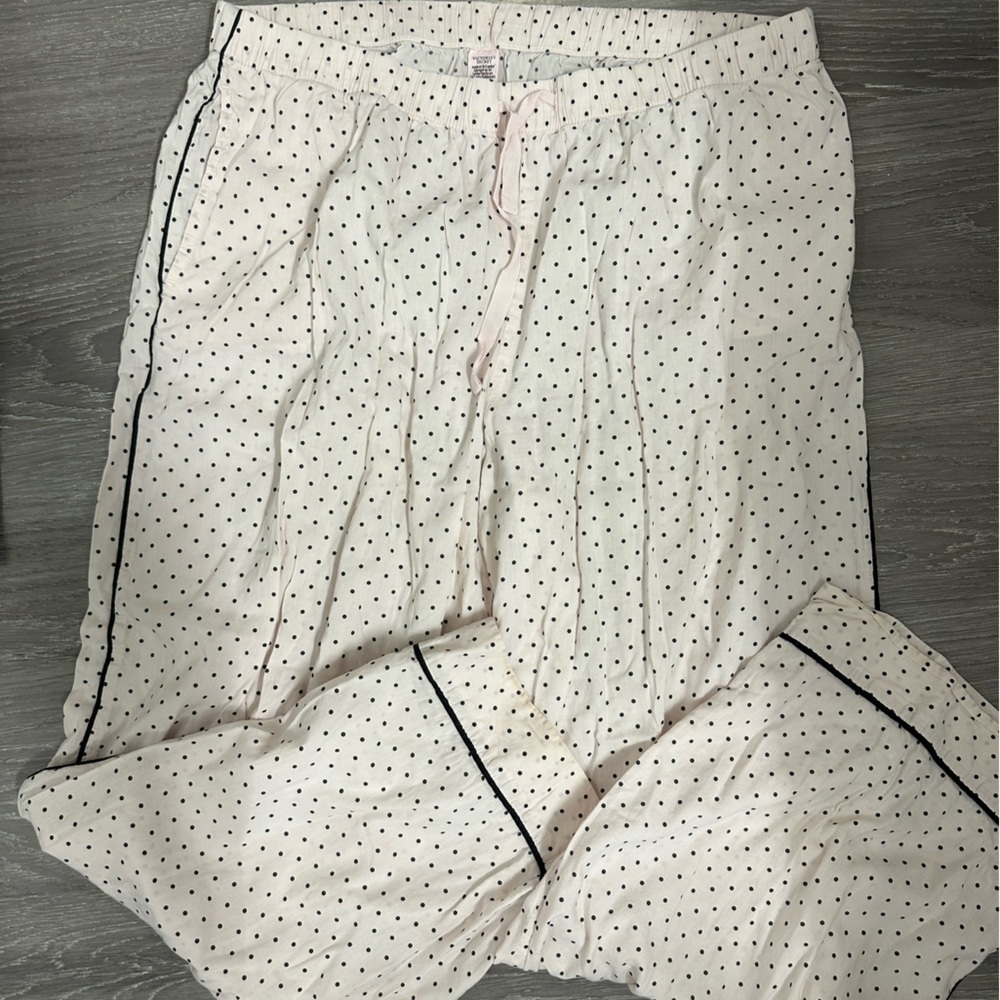 Victoria’s secret pajamas